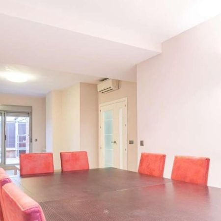 Impresionante Apartamento De 4 Dormitorios 3 Banos Y 2 Plazas De Garaje マドリード エクステリア 写真